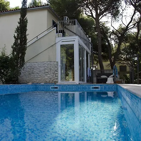 Vakantiehuis Holiday Forka *